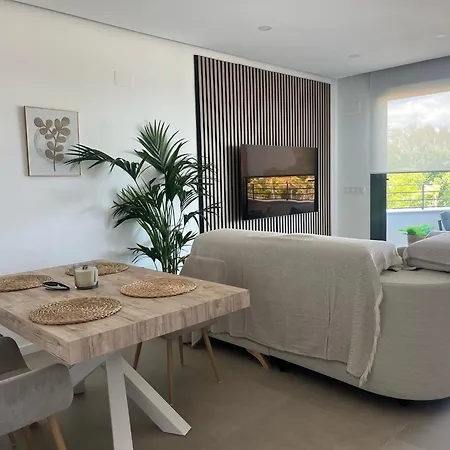 Alboran Del Mar * Τορρεμολίνος