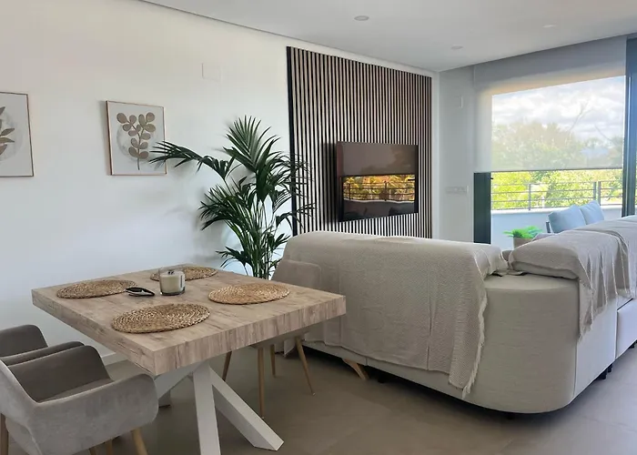 Alboran Del Mar * Τορρεμολίνος